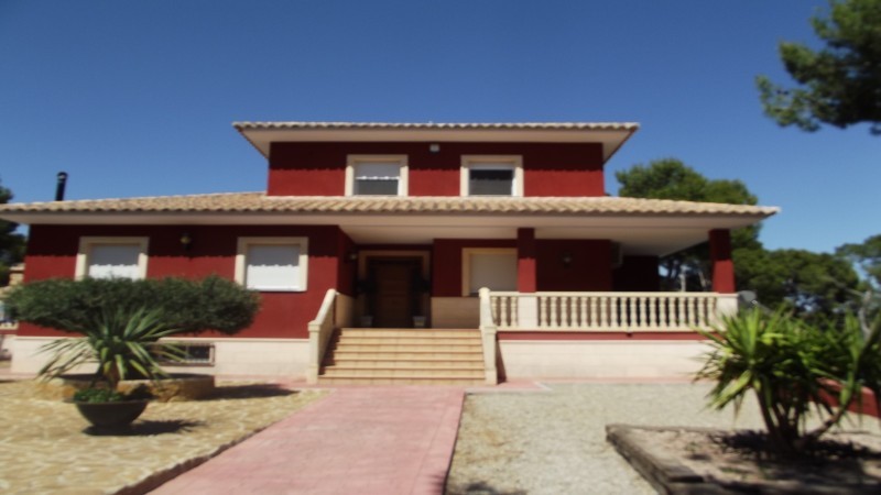 €370000 Stunning Executive Villa for sale Totana Private ad