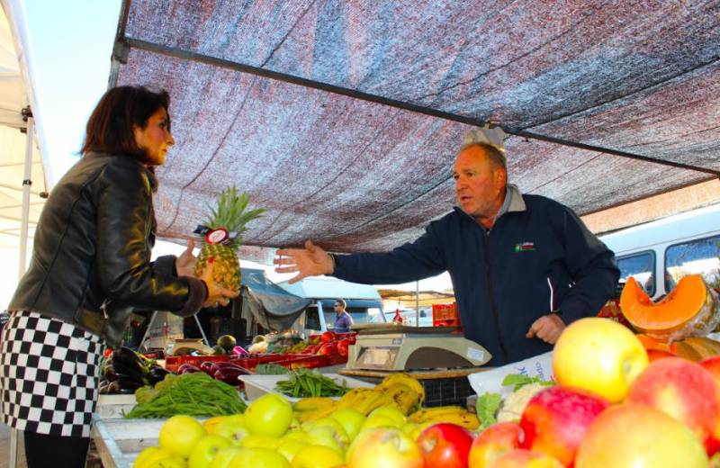 The massive Thursday market in Lorca prepares for a Three Kings bonanza edition on January 4