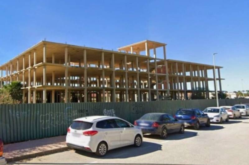 Los Alcázares moves closer to new elderly care home