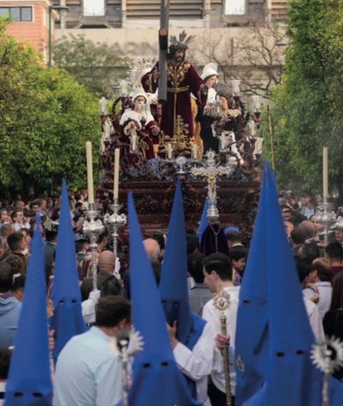 Moreno hails a strong start to Semana Santa as Cádiz prepares for a big Wednesday