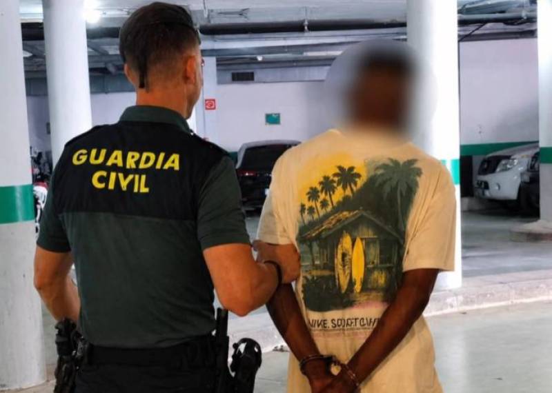 Brit arrested in Ibiza with 42 bottles of laughing gas