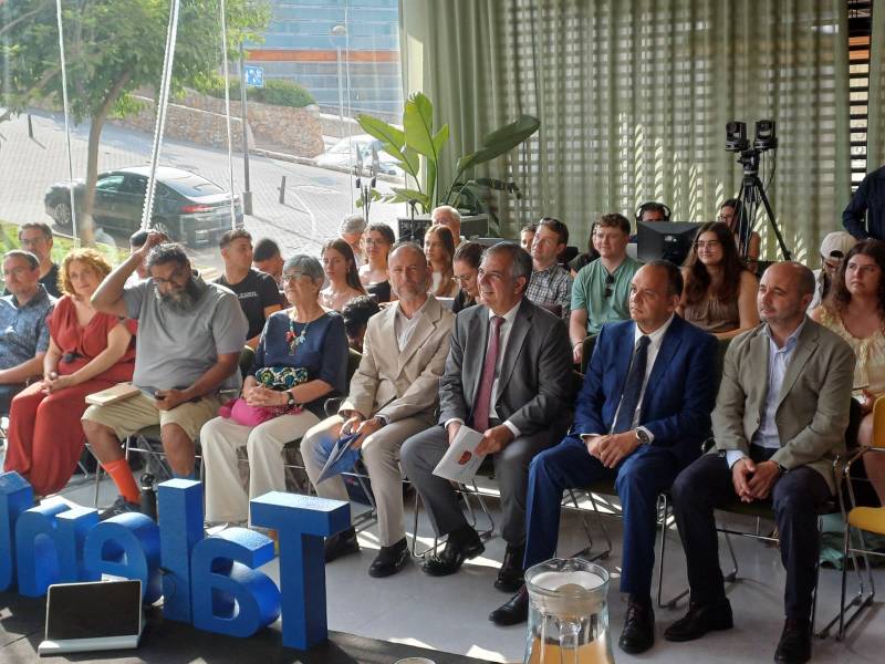 <span class="title"><a href="https://caravacatoday.es/international-scientists-gather-at-the-mar-menor-to-help-predict-the-mediterraneans-future_1000271471-a.html">International scientists gather at the Mar Menor to help predict the..</a></span><span class="content">Scientists and researchers from Spain, the United States, Ireland and Cyprus are working alongside the Technical University..</span>